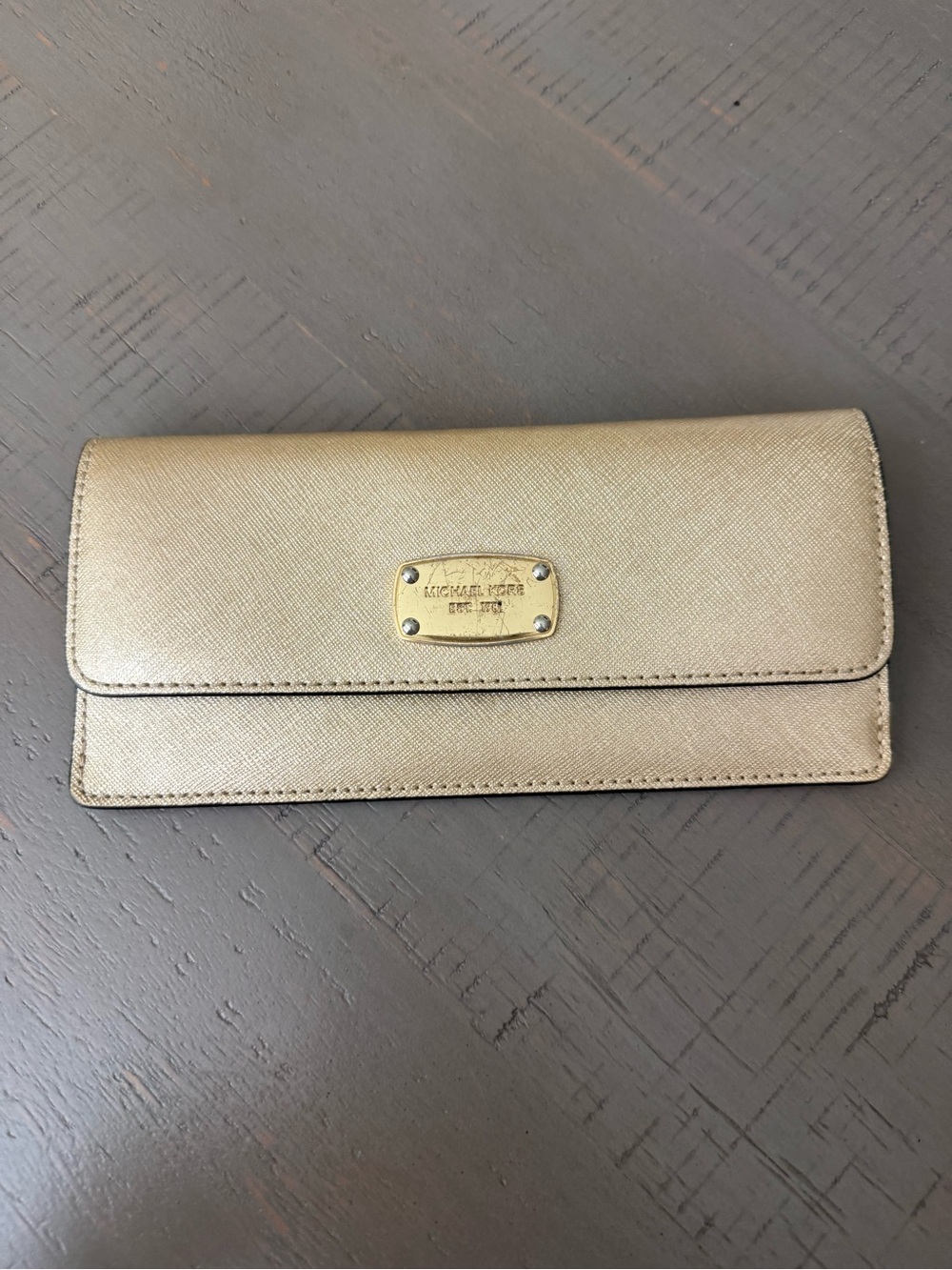 Michael Kors Jet Set Travel Flap Wallet – Metallic Gold
